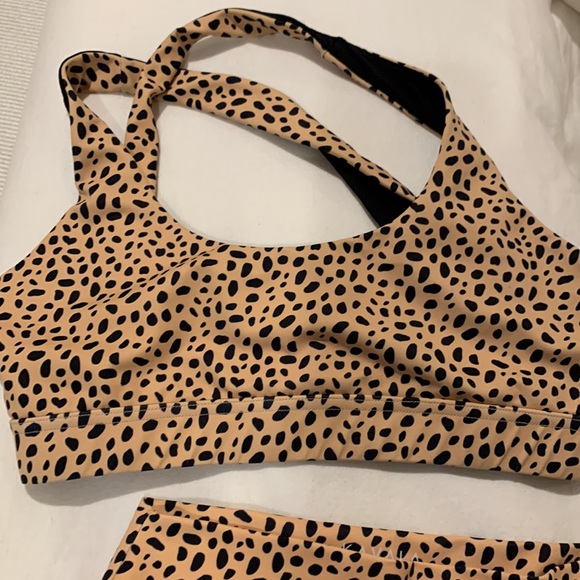 Kavala Set - Picture 2 of 5